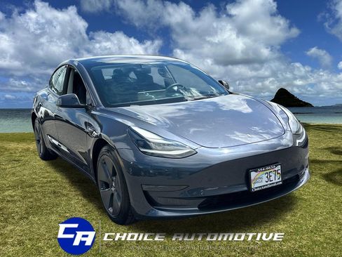 Used 2023 Tesla Model 3 Standard Range RWD image 9