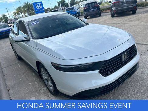 Used 2025 Honda Accord LX image 3
