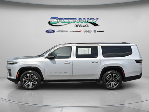 New 2026 Jeep Grand Wagoneer L 4WD image 4