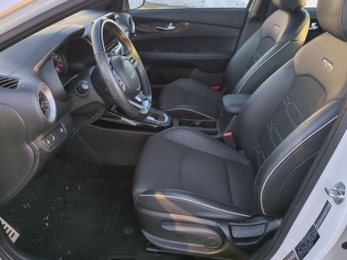 Used 2023 Kia Forte GT-Line w/ GT-Line Premium Package image 16