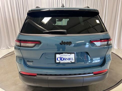 New 2026 Jeep Grand Cherokee L Limited AWD/4WD image 30
