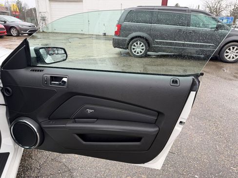 Used 2013 Ford Mustang GT Premium w/ Electronics Pkg image 21