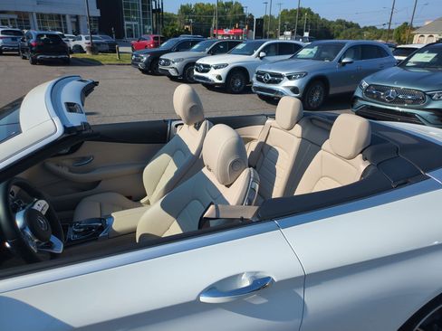 Used 2023 Mercedes-Benz C 300 4MATIC Cabriolet image 28