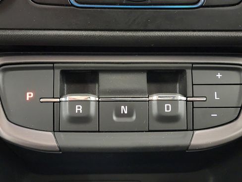 Used 2024 GMC Terrain AT4 w/ Tech Package image 17