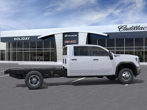 New 2026 GMC Sierra 3500 Pro w/ Convenience Package AWD/4WD image 5