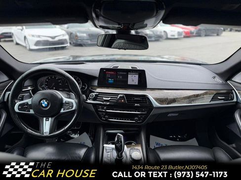 Used 2017 BMW 540i xDrive image 25