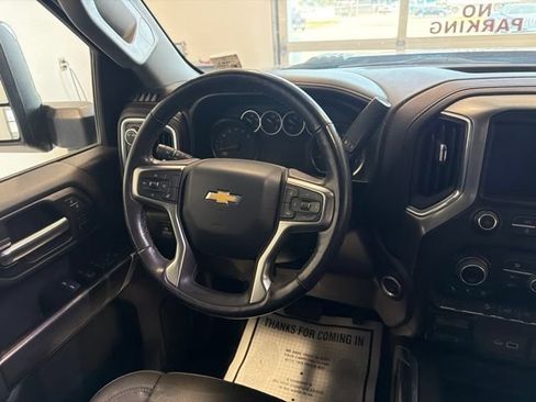 Used 2022 Chevrolet Silverado 3500 LTZ AWD/4WD image 31