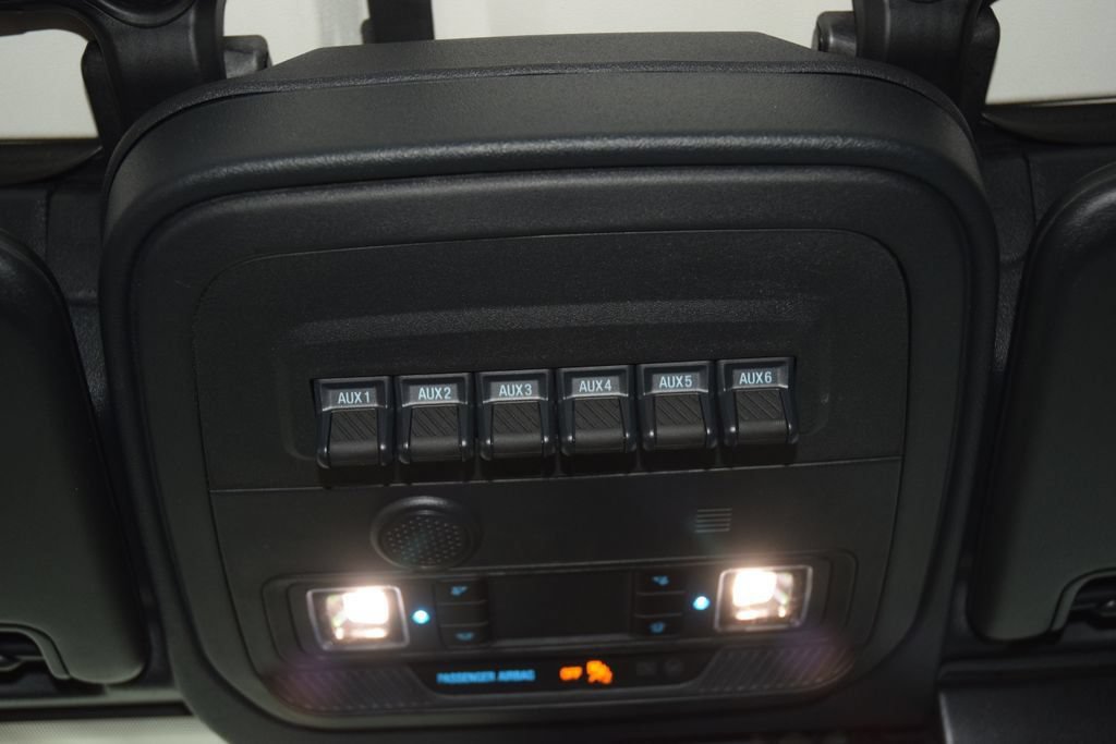 Used 2025 Ford Bronco Badlands AWD/4WD image 43