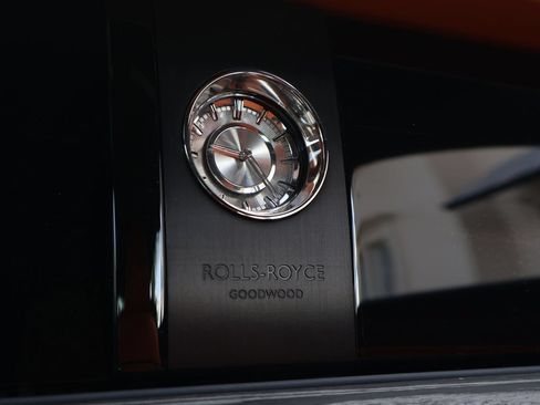 Certified 2024 Rolls-Royce Spectre w/ Leather Finishing Pack AWD/4WD image 30