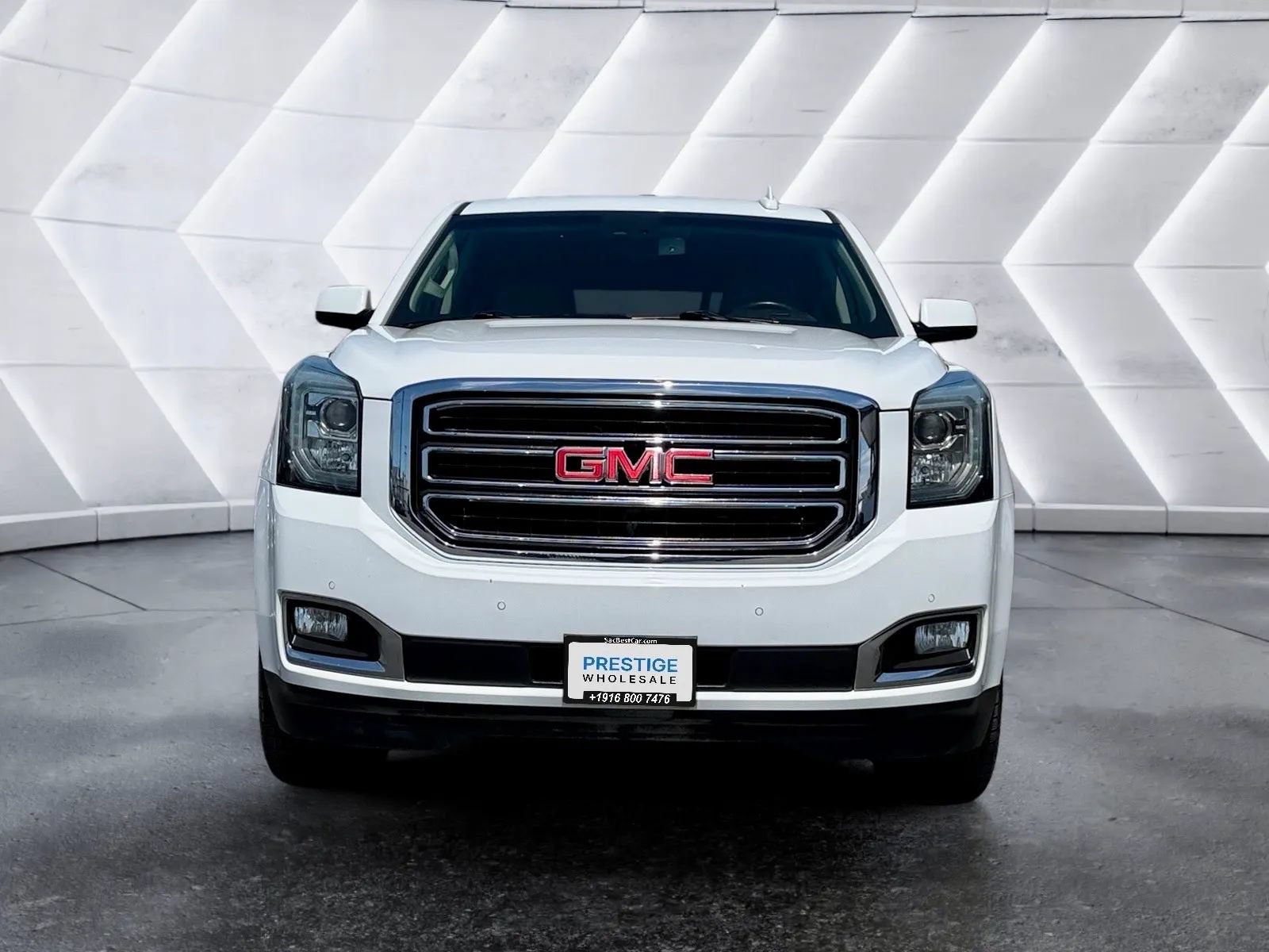 Used 2019 GMC Yukon SLT w/ Open Road Package RWD image 2