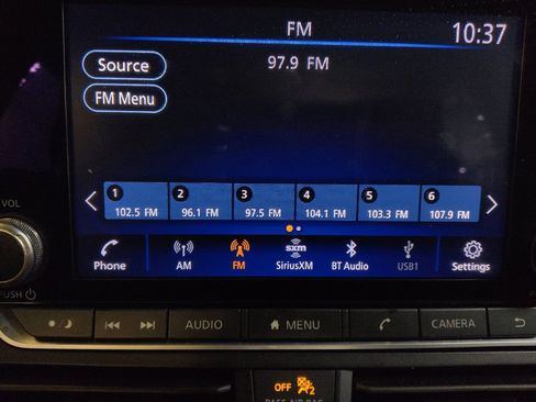 Used 2024 Nissan Altima 2.5 SV FWD image 25