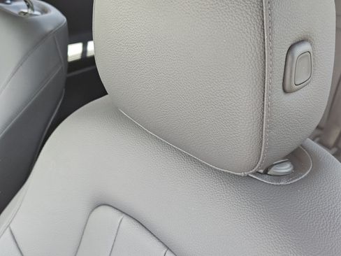 Certified 2026 Mercedes-Benz GLB 250 image 7