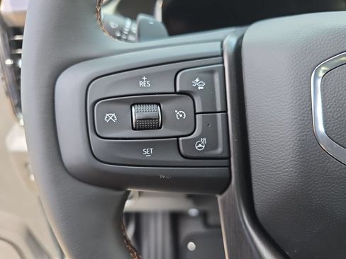 New 2026 GMC Sierra 1500 AT4 w/ AT4 Premium Package AWD/4WD image 17