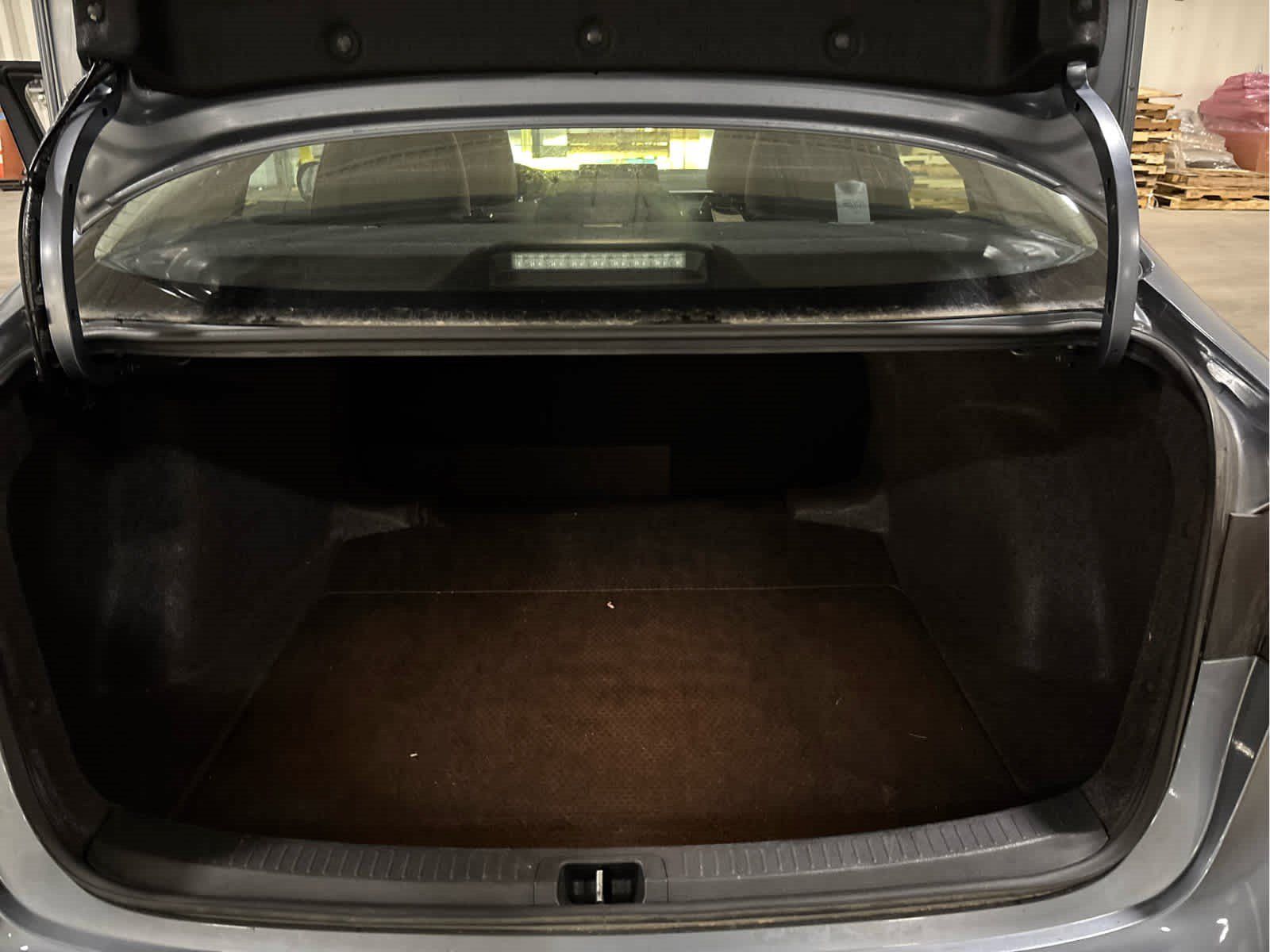 Used 2025 Toyota Corolla LE FWD image 7