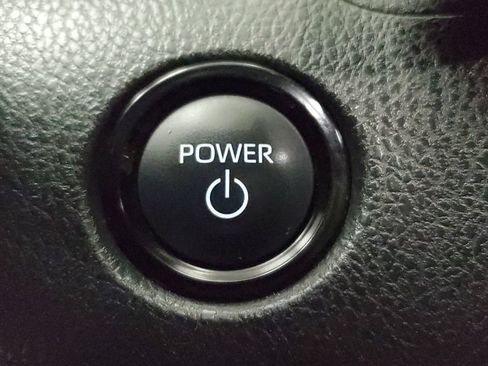 Used 2025 Toyota Camry XSE FWD image 28