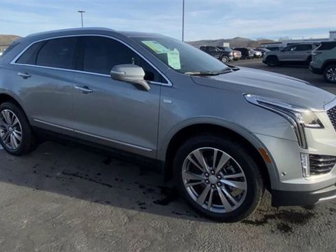 Used 2025 Cadillac XT5 Premium Luxury w/ Technology Package image 2