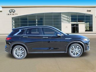 New 2025 INFINITI QX50 Pure video 3