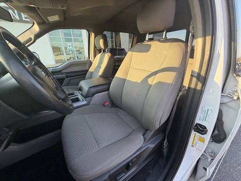 Used 2019 Ford F150 XLT w/ Equipment Group 302A Luxury AWD/4WD image 32