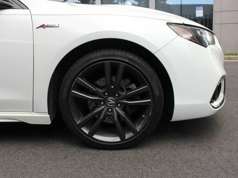 Used 2018 Acura TLX V6 w/ Technology & A-SPEC Pkg AWD/4WD image 4