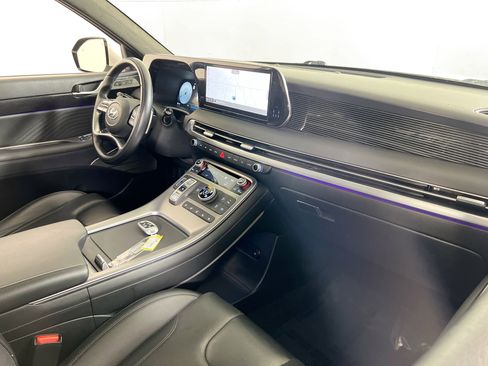 Used 2023 Hyundai Palisade Calligraphy image 28