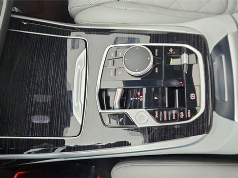 Used 2026 BMW X7 xDrive40i image 84