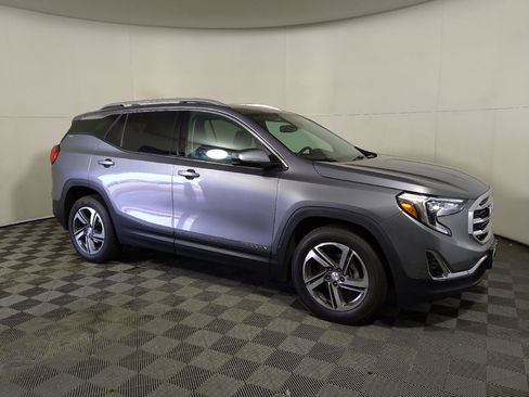 Used 2020 GMC Terrain SLT w/ Preferred Package FWD image 11