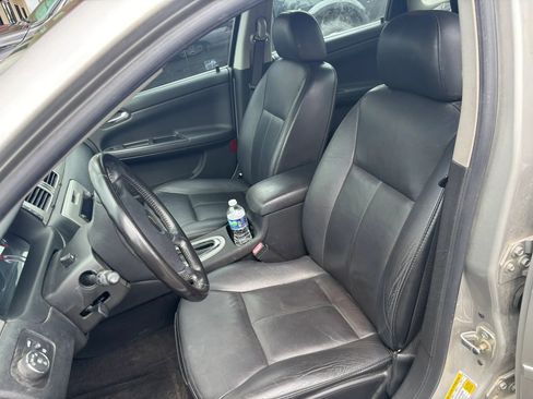 Used 2007 Chevrolet Impala LTZ FWD image 14