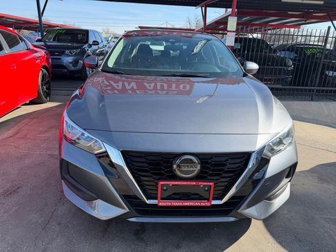 Used 2020 Nissan Sentra S image 10