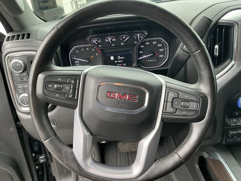Used 2021 GMC Sierra 1500 SLT w/ SLT Premium Plus Package AWD/4WD image 16