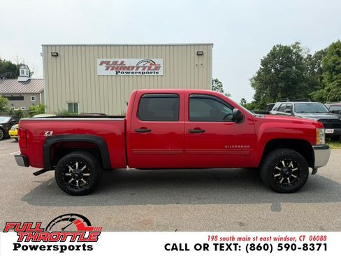 Used 2013 Chevrolet Silverado 1500 LT w/ All-Star Edition AWD/4WD image 11