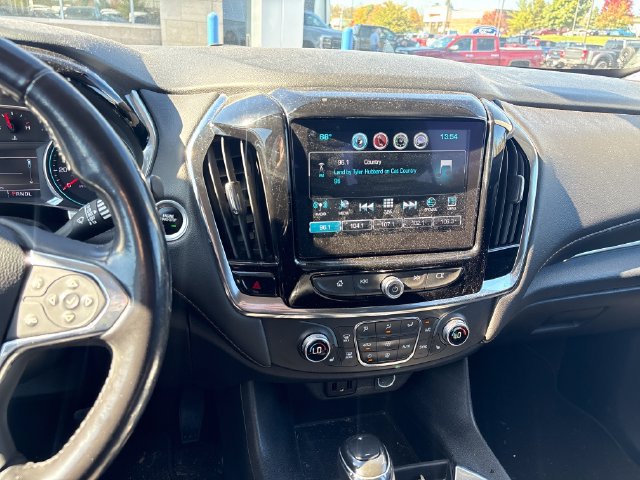 Used 2019 Chevrolet Traverse LT AWD/4WD image 21