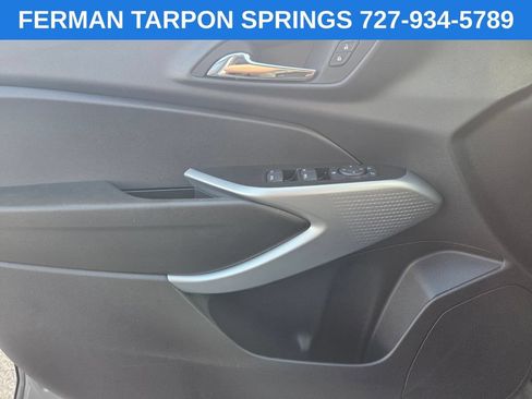 Used 2025 Chevrolet Trax LS w/ Driver Confidence Package FWD image 25