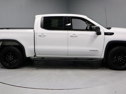 Used 2024 GMC Sierra 1500 Elevation w/ LPO, Elevation Black Package AWD/4WD image 11