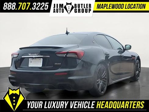 Used 2021 Maserati Ghibli Trofeo image 4