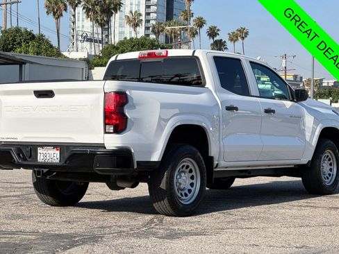 Used 2025 Chevrolet Colorado W/T w/ Advanced Trailering Package RWD image 4