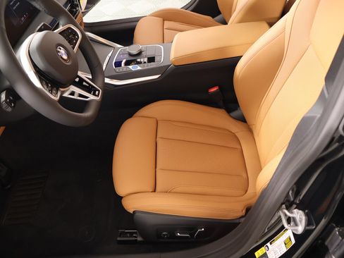 New 2026 BMW i4 xDrive40i w/ M Sport Package AWD/4WD image 10