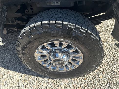 Used 2020 Ford F350 XLT w/ XLT Premium Package AWD/4WD image 26
