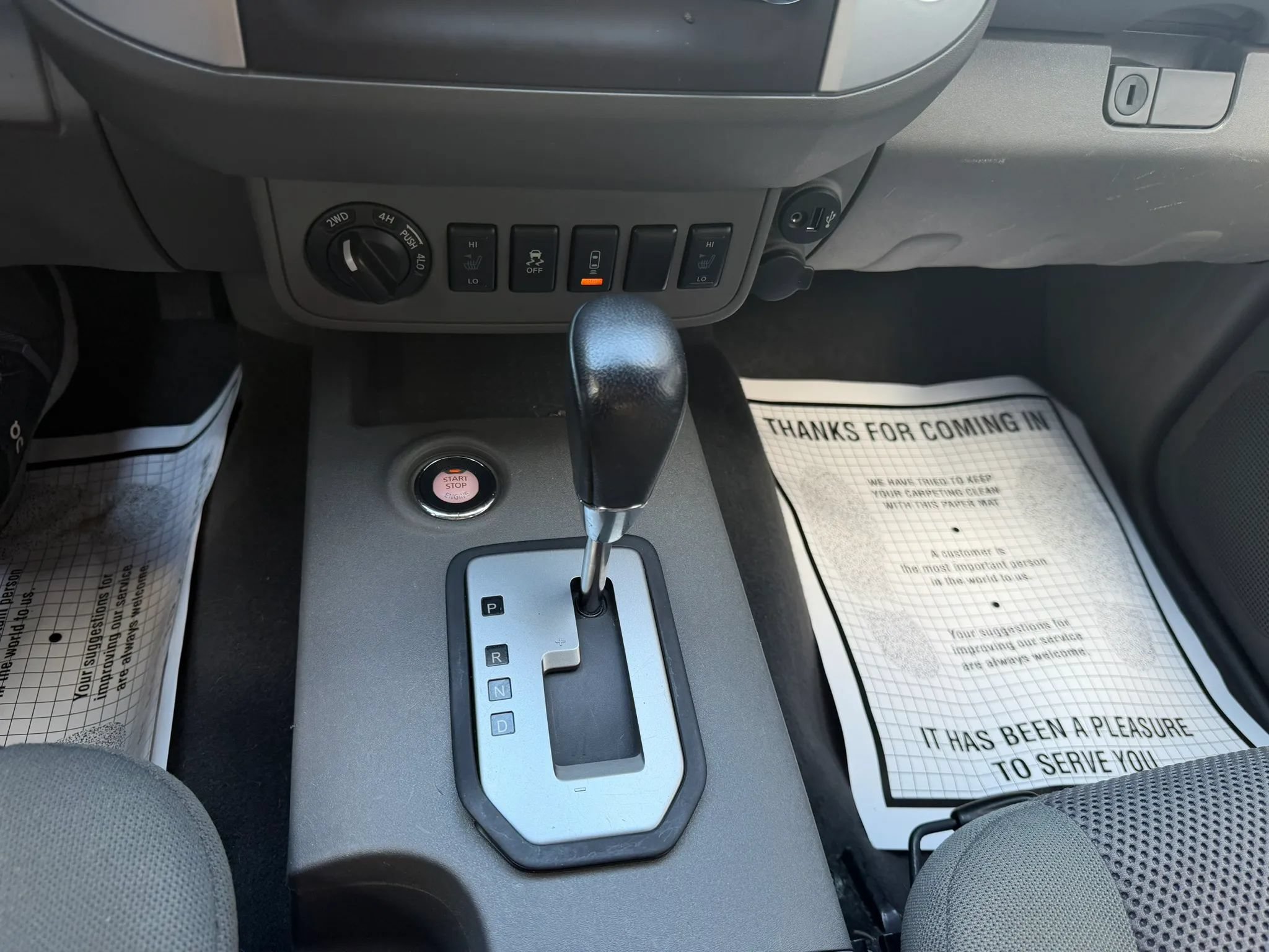 Used 2020 Nissan Frontier SV w/ Midnight Edition Floor Mats AWD/4WD image 28
