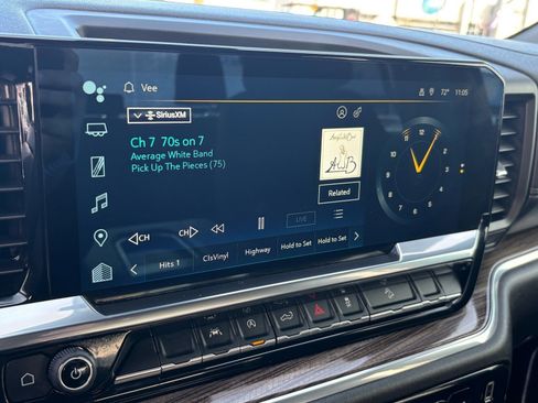 Used 2024 Chevrolet Silverado 1500 LT w/ Z71 Off-Road Package image 24