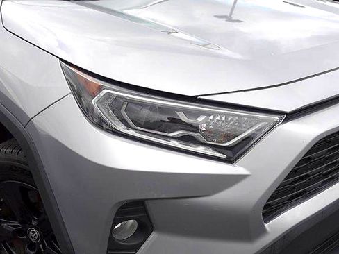 Certified 2021 Toyota RAV4 XLE w/ Convenience Package AWD/4WD image 2