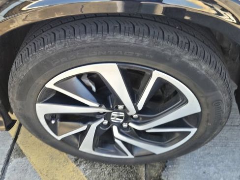 Used 2019 Honda HR-V Sport image 8