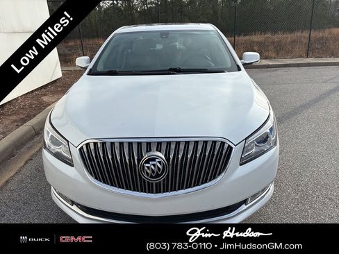 Used 2016 Buick LaCrosse Leather image 2