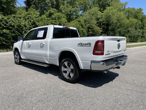 Used 2020 RAM 1500 Laramie AWD/4WD image 7