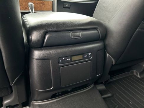 Used 2023 Nissan Armada SL w/ Cargo Package AWD/4WD image 24