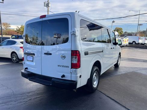 Used 2017 Nissan NV 3500 S image 5