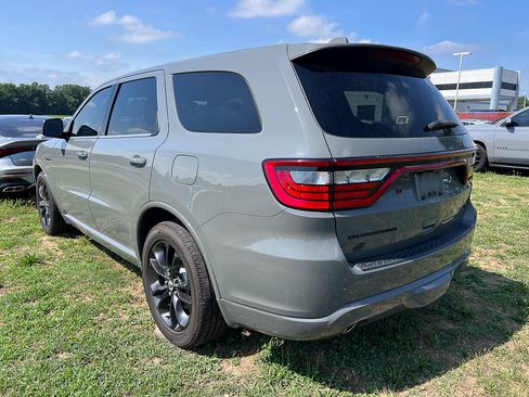 Used 2021 Dodge Durango R/T w/ Blacktop Package AWD/4WD image 3