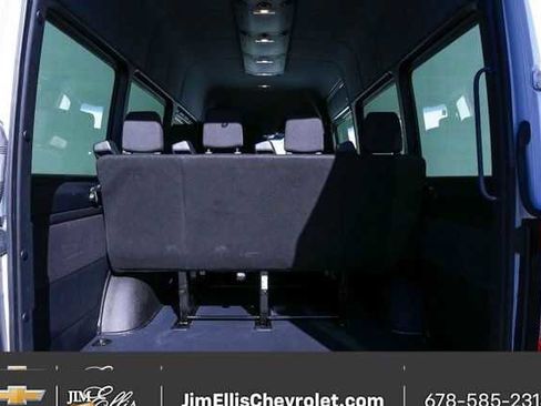 Used 2025 Mercedes-Benz Sprinter 2500 image 4