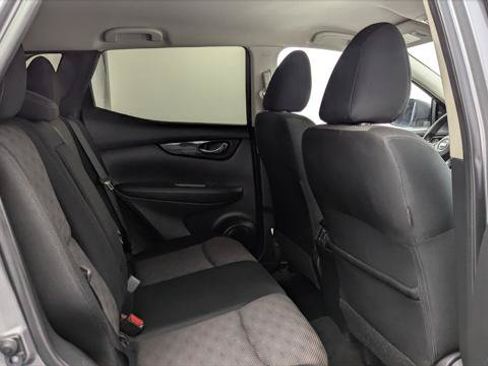 Used 2019 Nissan Rogue Sport SV FWD image 18