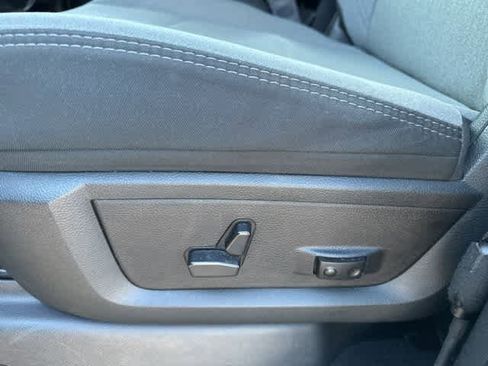 Used 2024 RAM 2500 Big Horn image 12