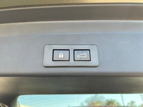 Certified 2024 Subaru Ascent Limited image 32